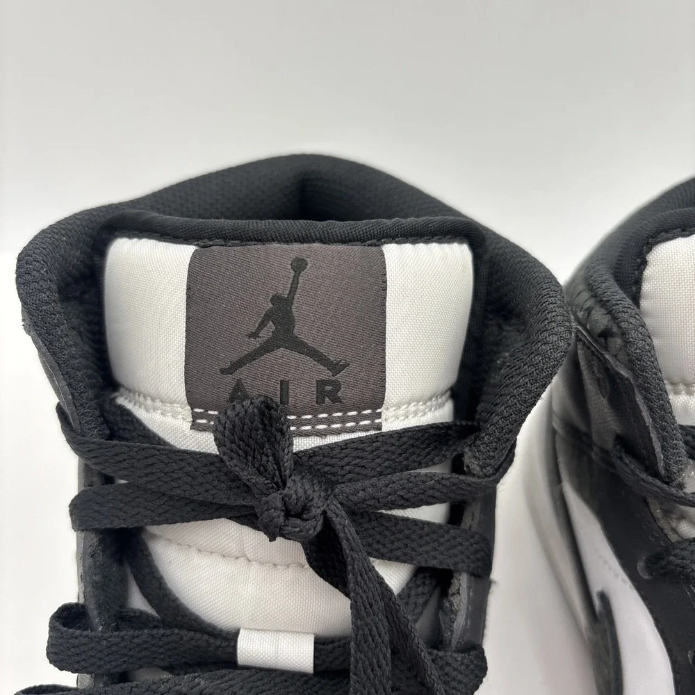 Nike Air Jordan 1 Mid Black White Men's‎ Size 8 FB9911-001 Pre-Owned Clean